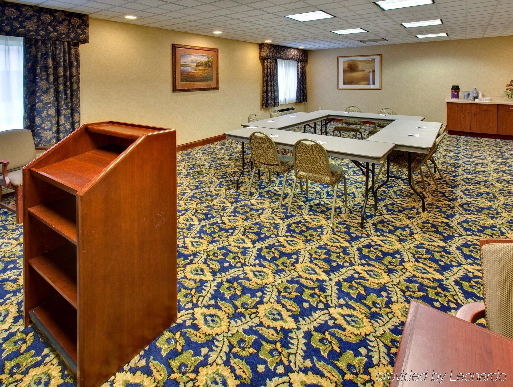Holiday Inn Express Jamestown By Ihg Екстер'єр фото