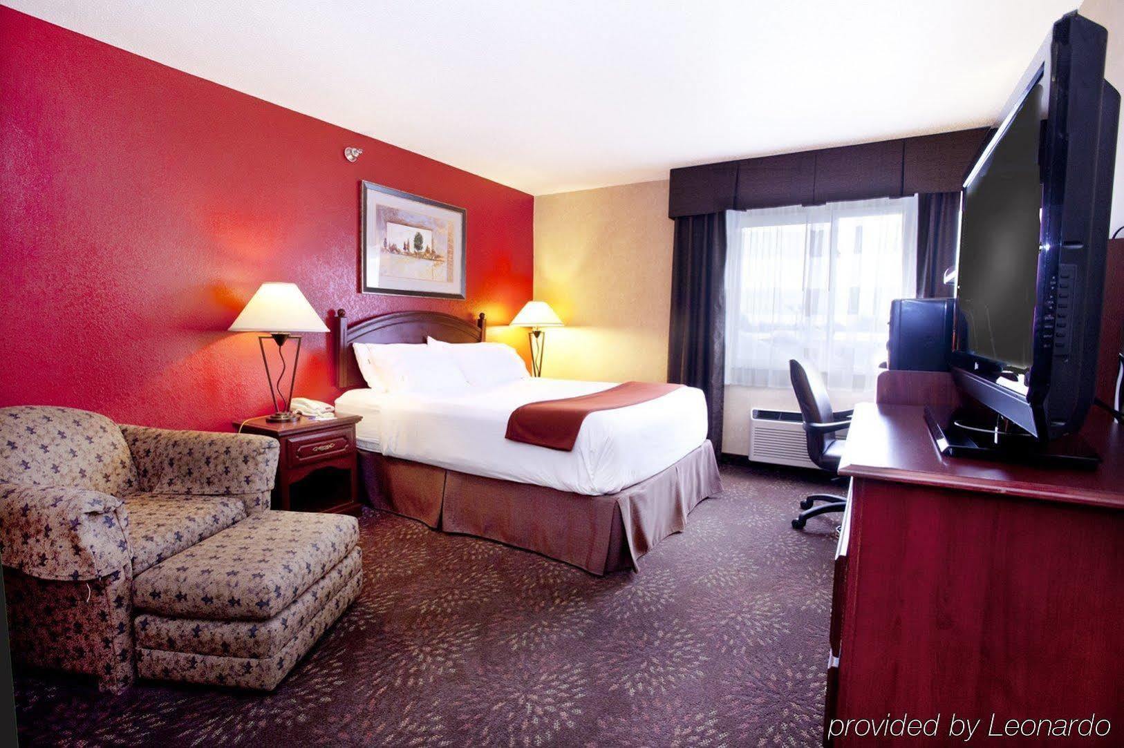 Holiday Inn Express Jamestown By Ihg Екстер'єр фото